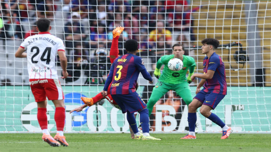  برشلونة ينتزع الفوز 2-1 على جيرونا بفضل هدف أراوخو 