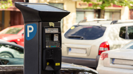 الانتهاء من إعداد نظام متكامل لتنظيم خدمة اصطفاف المركبات "الفاليت"