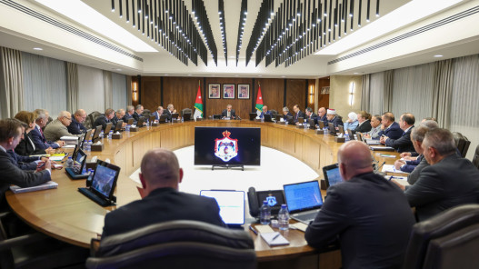 الحكومة تقر اعتماد مدة خدمة العلم بواقع ثلاثة أشهر تبدأ من تاريخ تجنيد المكلف