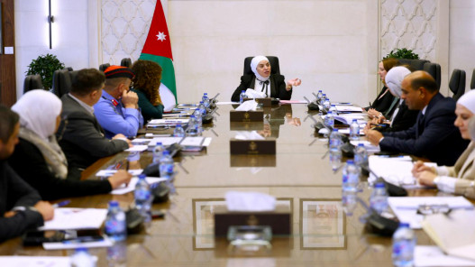  اللجنة الوزارية لتمكين المرأة تعتمد ختم المساواة بين الجنسين في القطاعين العام والخاص 