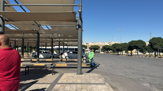 بدء التشغيل الرسمي لمشروع النقل بين عمّان والمحافظات