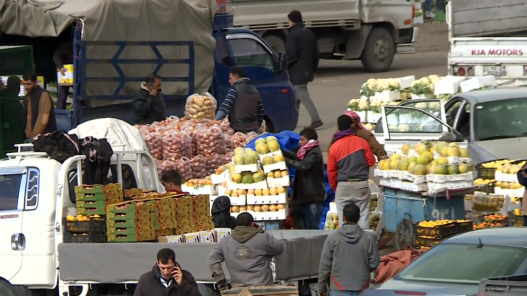  4002 طن من الخضار والفواكه ترد للسوق المركزي الأحد 
