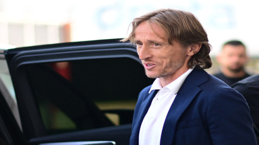  مودريتش ينضم إلى ميلان بعقد لمدة عام واحد 
