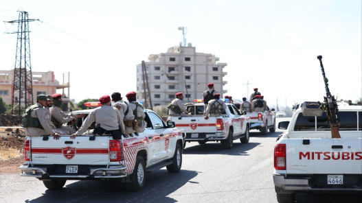  وزير الدفاع السوري يعلن وقف إطلاق النار في السويداء بعد اتفاق مع الوجهاء 