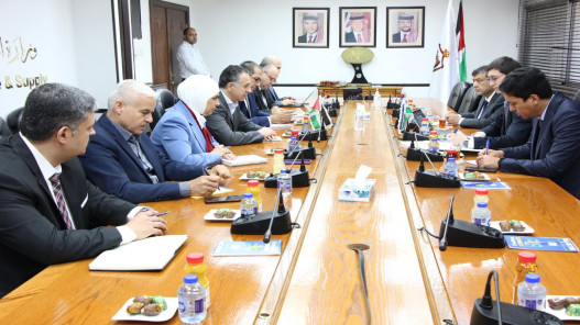  الأردن وأوزبكستان يتفقان على توقيع اتفاقية أفضليات تجارية قبل نهاية العام 