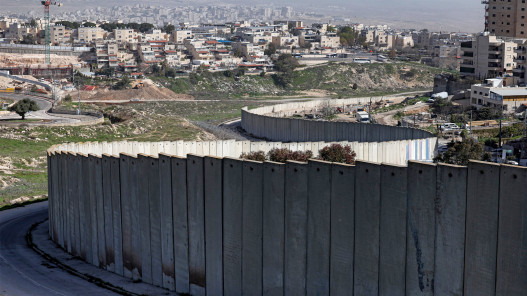 غضب إزاء بدء إسرائيل تسجيل وتسوية الأراضي بالضفة الغربية المحتلة