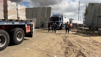 حكومة غزة: الرواية الإسرائيلية بشأن إدخال 300 شاحنة مساعدات يوميا للقطاع غير صحيحة