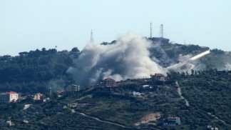 4 شهداء إثر غارة إسرائيلية استهدفت مركبة جنوبي لبنان
