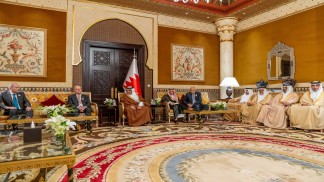 ولي عهد البحرين يستقبل وزير الخارجية ووزراء عرب مشاركين في اجتماع تحضيري للقمة العربية