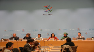 منظمة التجارة العالمية تتوقع تسارع نمو تجارة الخدمات إلى 4.4% في 2026 مدفوعا بالتحول الرقمي 