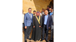 مستشار جلالة الملك لشؤون العشائر يزور دير علا ويلتقي مع وجهاء
