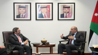 الصفدي وسيلفا يبحثان سبل تعزيز إيصال المساعدات الإنسانية إلى غزة