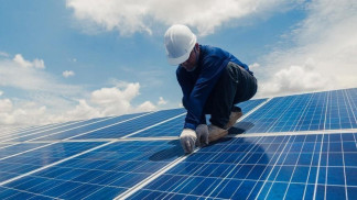 "العربية للطاقة المتجددة": الأردن نموذج إقليمي رائد في الطاقة الرقمية