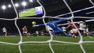 آرسنال يحسم ديربي شمال لندن أمام توتنهام