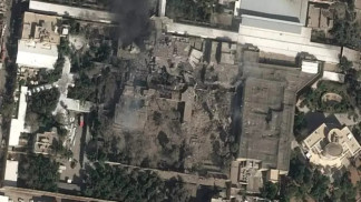 رويترز: الولايات المتحدة وإسرائيل نفذتا غارات أثناء اجتماع خامنئي بدائرته المقربة