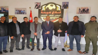 رئيس لجنة بلدية الطفيلة يتفقد عددا من المواقع المتضررة من الأمطار