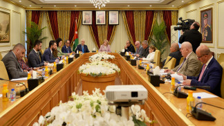 واقع القراءة في الأردن على طاولة "ثقافة الأعيان"