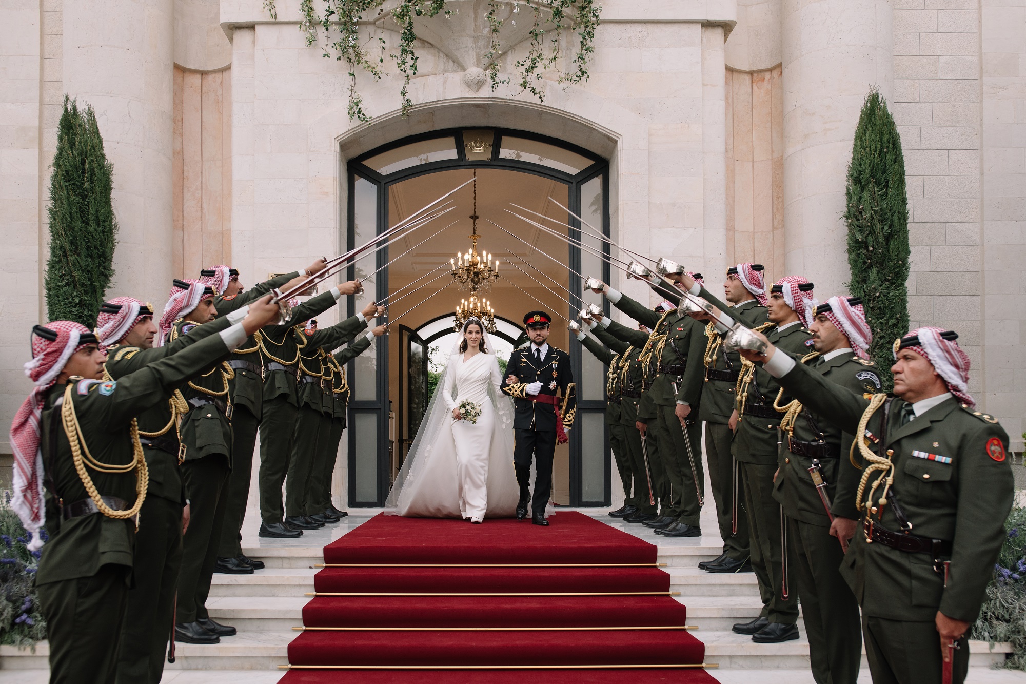 ولي العهد للأردنيين: علمت أن الحب يسكن قلوبكم تجاهي ... شكرا لا تسعه الكلمات