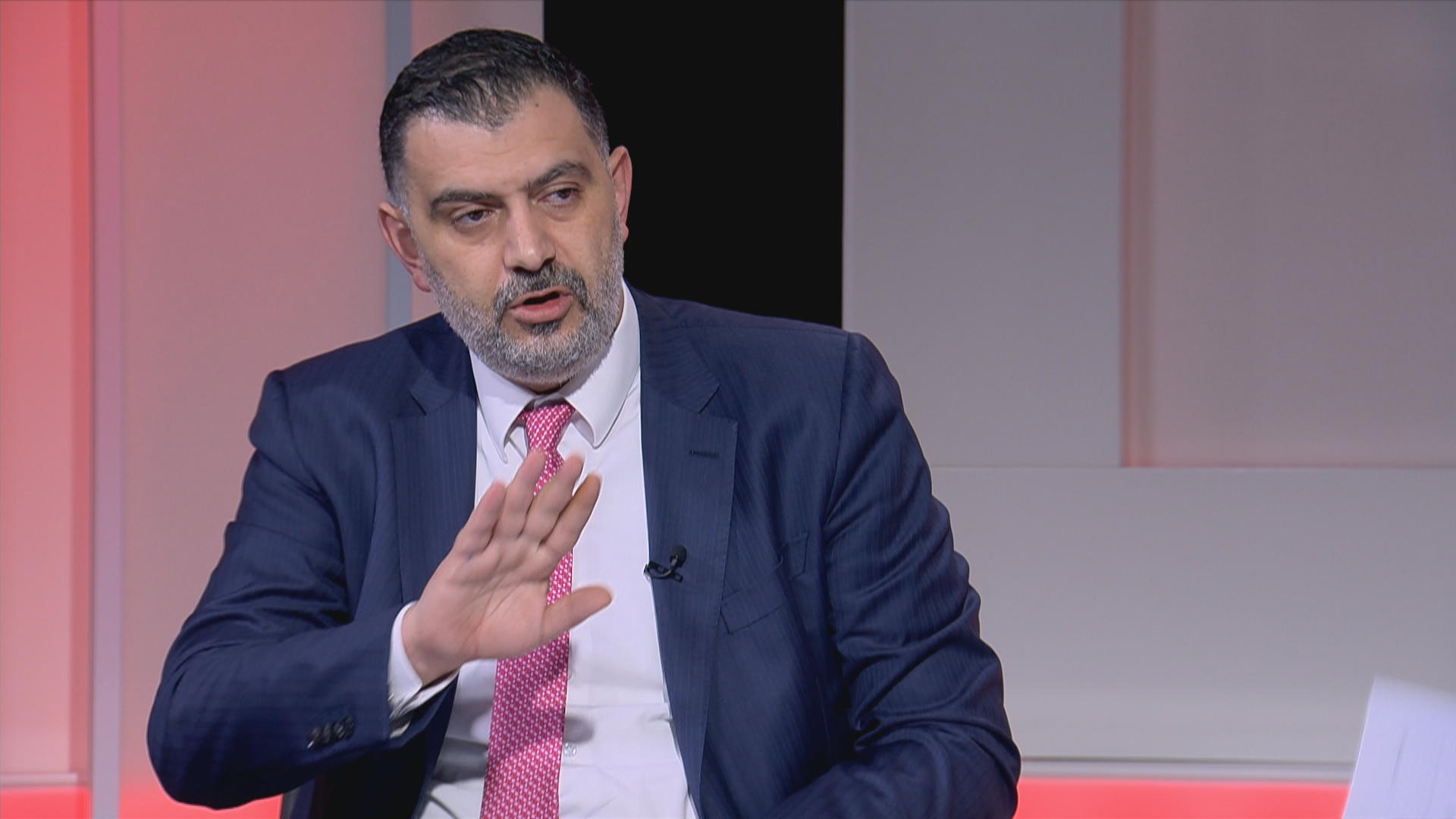وزير العمل نضال البطاينة. (المملكة)