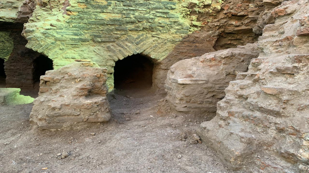 اكتشاف مغارة أثرية في منطقة حفريات العبارة الصندوقية في وسط البلد. (المملكة)