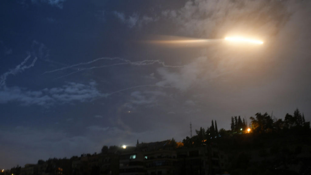 صورة أرشيفية لقصف على دمشق. (رويترز نقلاً عن وكالة سانا)