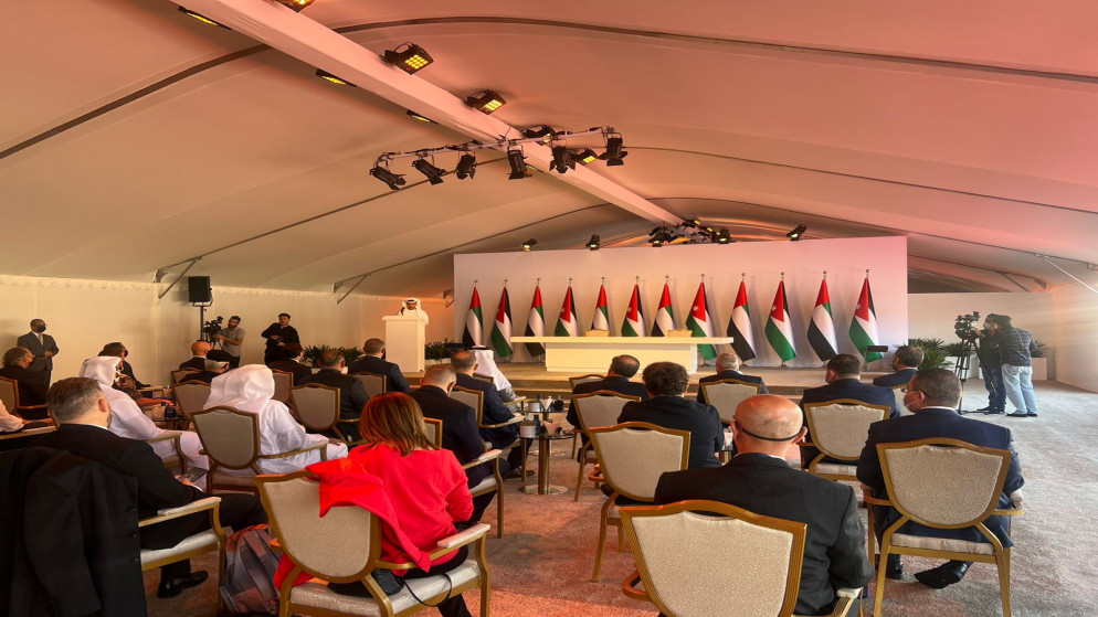 مراسم توقيع 5 اتفاقيات استراتيجية لتطوير البنى التحتية في العقبة. (المملكة)