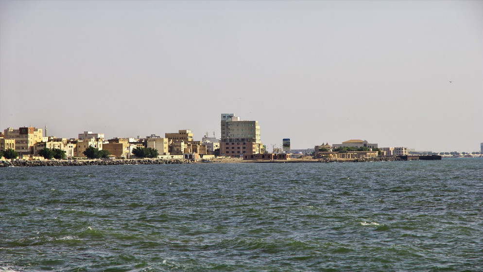 مضيق باب المندب في البحر الأحمر (shutterstock)