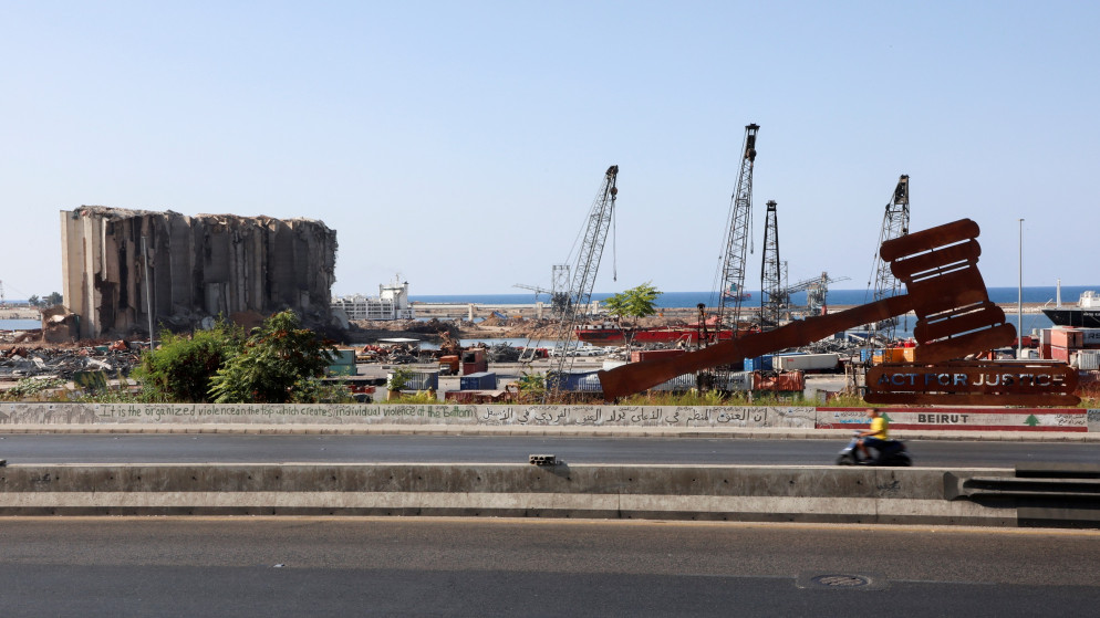 جانب من مرفأ بيروت الذي تأثر بانفجار عام 2020، 27 أيلول/ سبتمبر 2021. (رويترز)