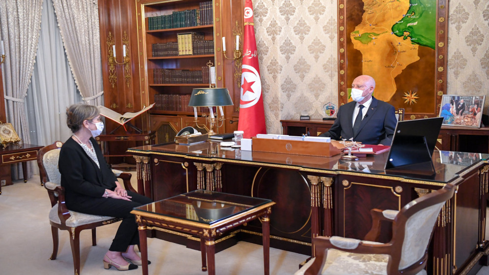 لقاء الرئيس التونسي قيس سعيّد مع رئيسة الحكومة المكلفة نجلاء بودن. (الرئاسة التونسية)