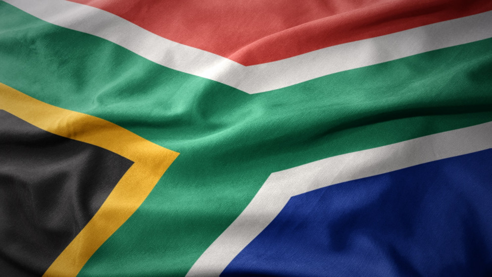 علم جنوب إفريقيا. (shutterstock)