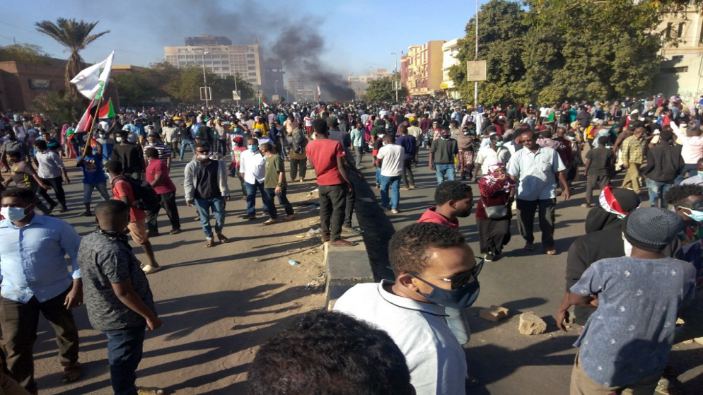 جانب من احتجاجات لسودانيين في الخرطوم رفضا لـ "الانقلاب العسكري". 30 كانون الأول/ديسمبر 2021. (أ ف ب)