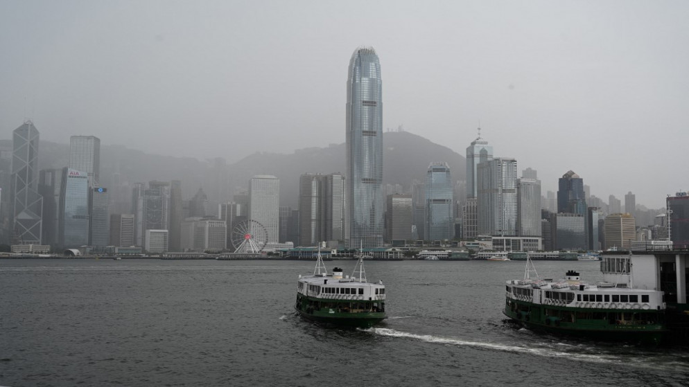 سفينة تغادر الرصيف في هونغ كونغ .6 يوليو/تموز 2021 .(أ ف ب)