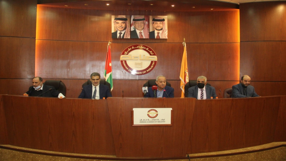 مدير عام مؤسسة الضمان الاجتماعي حازم الرحاحلة خلال لقاء مع غرفة صناعة الأردن.(غرفة صناعة الأردن)