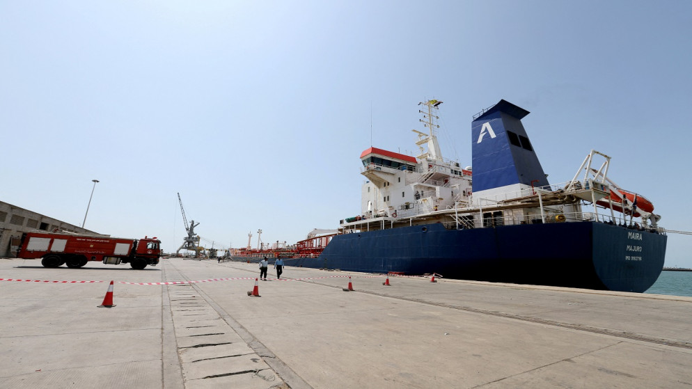 ناقلة نفط ترسو في ميناء الحديدة في اليمن، 17 تشرين الأول/أكتوبر  2019. (رويترز)