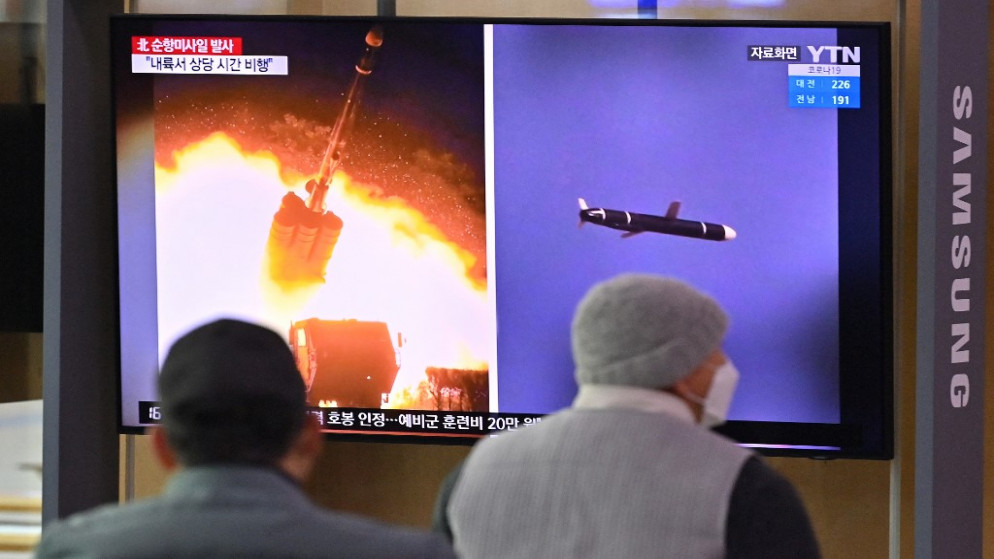 فيديو لتجربة صاروخ كوري شمالي ، في محطة سكة حديد في سول .25 يناير 2022.،(أ ف ب)