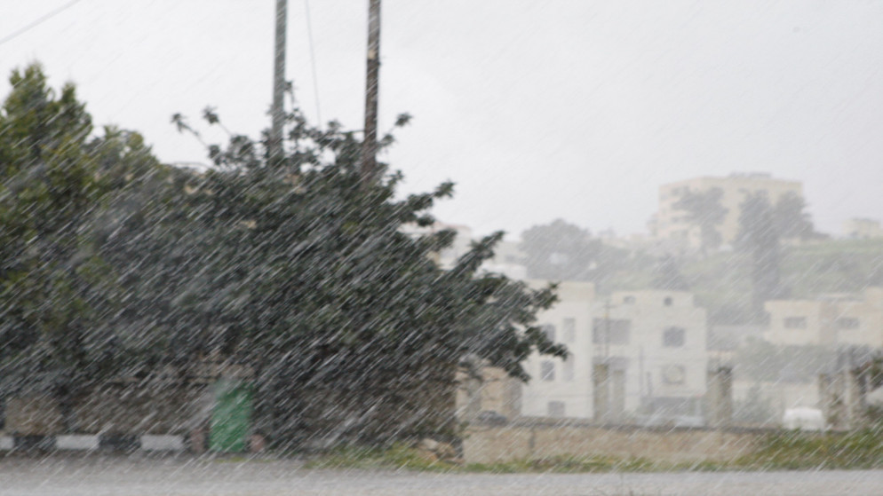 هطول أمطار في العاصمة عمّان. (صلاح ملكاوي /المملكة)