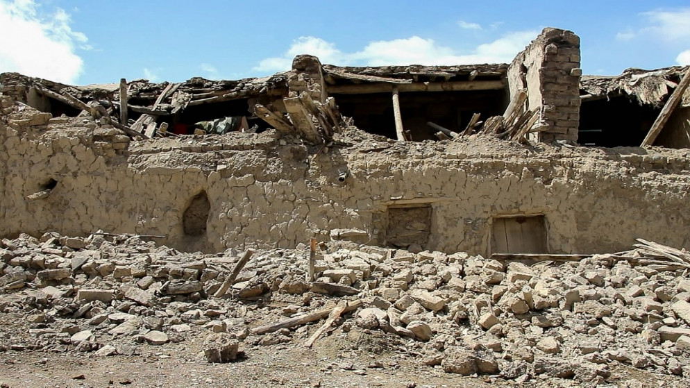 منازل متضررة في أعقاب الزلزال الذي وقع في منطقة جايان بإقليم بكتيكا . 22 يونيو 2022. (أ ف ب)