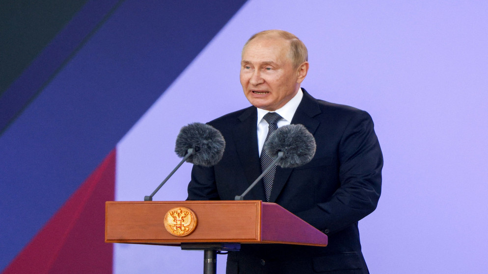 الرئيس الروسي فلاديمير بوتين يلقي كلمة خلال افتتاح المنتدى العسكري التقني الدولي في موسكو. 15/08/2022. (مكسيم شيميتوف/ رويترز)