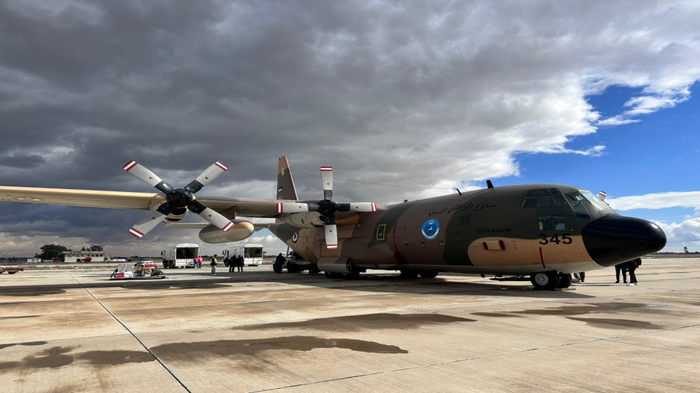 طائرات مساعدات طارئة أردنية تصل محملة بمواد إغاثية تصل مطار دمشق الدولي.8/2/2023. (المملكة)