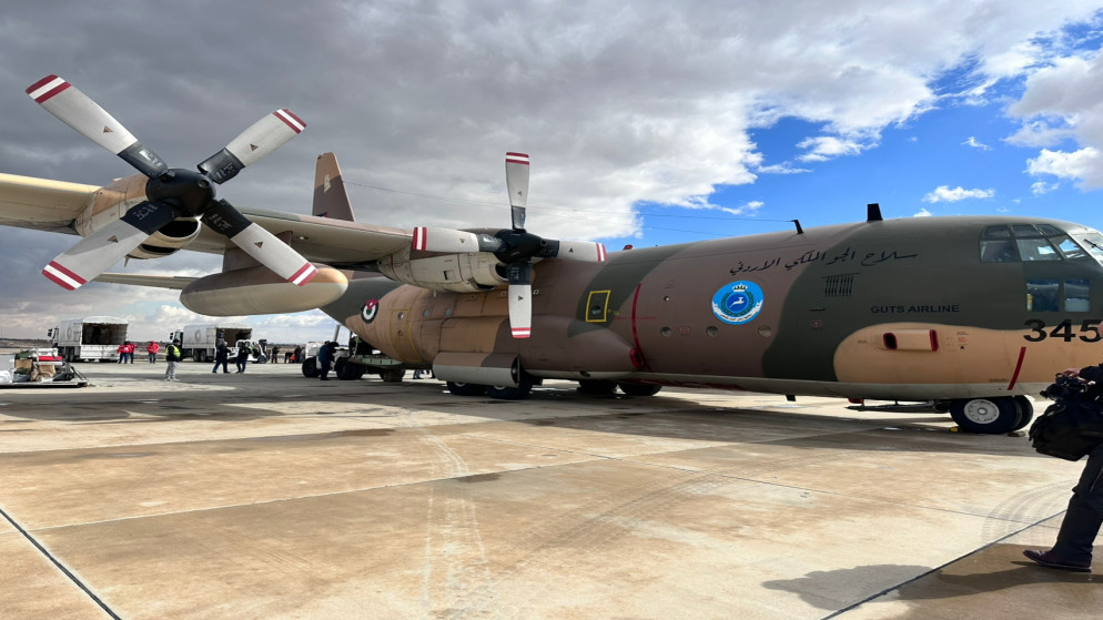 طائرات مساعدات طارئة أردنية تصل محملة بمواد إغاثية تصل مطار دمشق الدولي.8/2/2023. (المملكة) طائرات مساعدات طارئة أردنية تصل محملة بمواد إغاثية تصل مطار دمشق الدولي.8/2/2023. (المملكة)