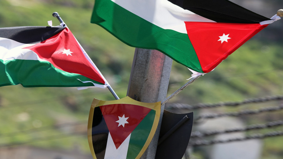 رايات علم الأردن في العاصمة عمّان. (صلاح ملكاوي / المملكة)