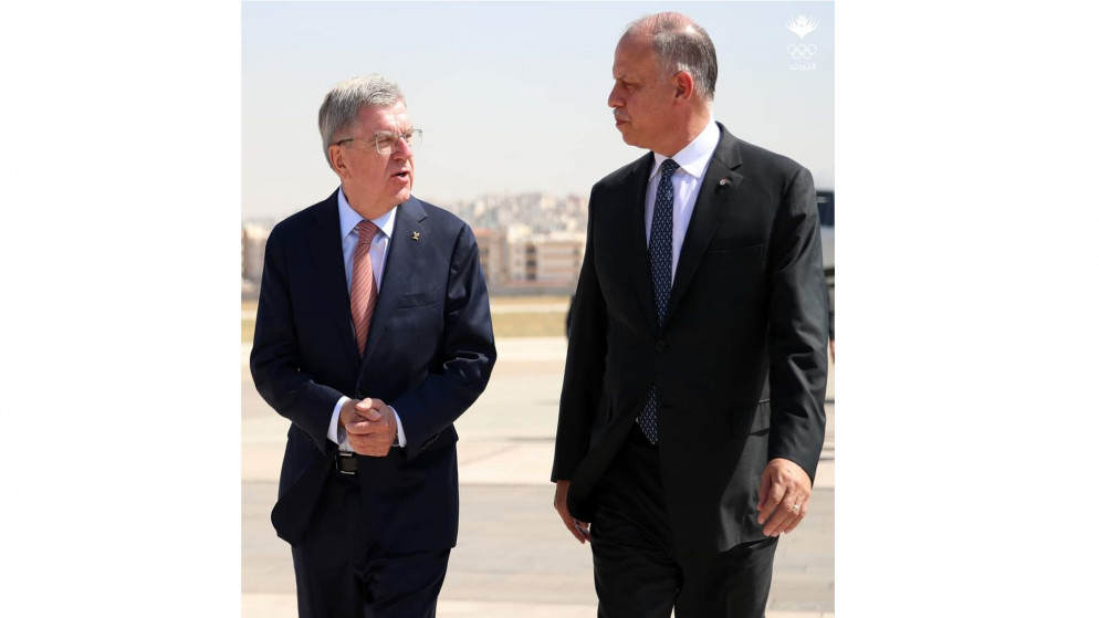  رئيس اللجنة الأولمبية الدولية يصل الأردن في زيارة عمل رسمية 