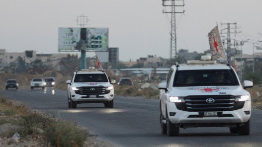  الصليب الأحمر يرى "نمطا من العنف" يستهدف العاملين في المجال الإنساني في غزة والسودان 