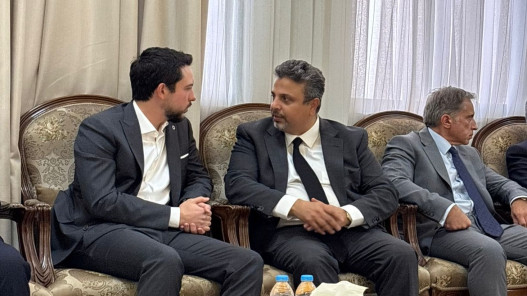  نائب الملك يعزي بوفاة والدة السفير الأردني في لندن 