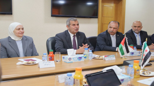  لجان فنية أردنية سورية لبنانية لتقييم خطوط الكهرباء وتحديثها 