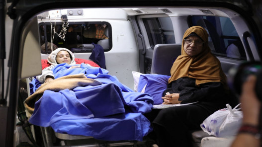  الأردن يُجلي الدفعة الـ17 من أطفال غزة المرضى للعلاج 