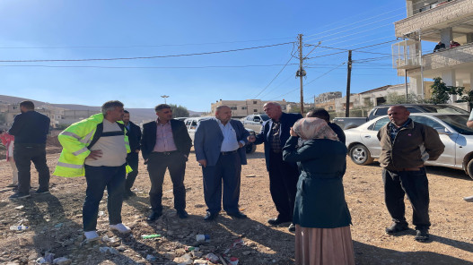  الإدارة المحلية توعز للبلديات بتحديد البؤر الساخنة وإعادة تصميم البنية التحتية وتأهيلها 