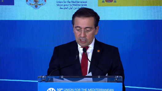  وزير الخارجية الإسباني: ثمة حاجة لسلام عادل وشامل 