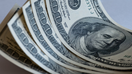  انخفاض مؤشر الدولار وسط ارتفاع توقعات خفض الفائدة في كانون الأول 