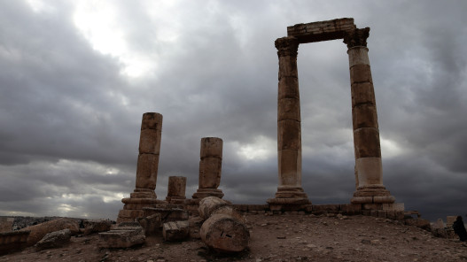  الأرصاد: أمطار غزيرة متواصلة وتحذيرات من تشكل السيول 